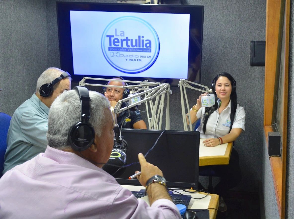 Cobertura de prensa y comunicaciones